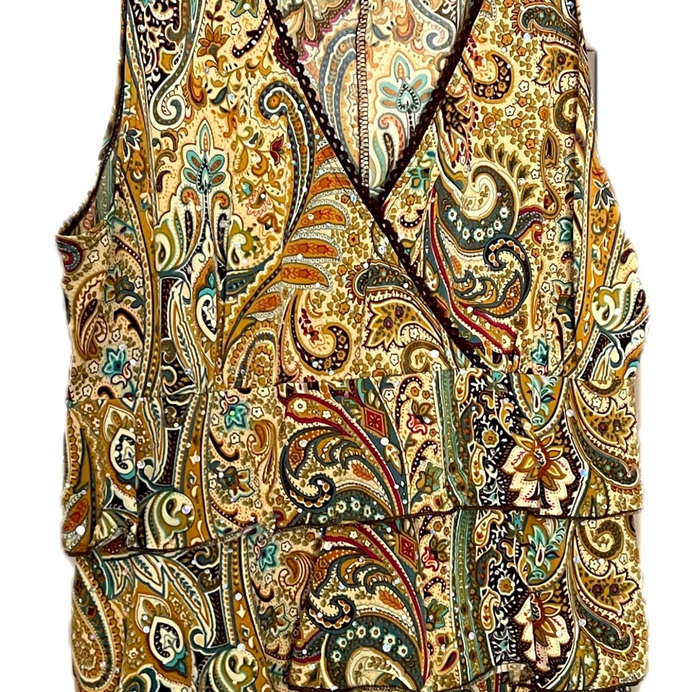 Women’s IN Studio top. Multi color with dazzle! Size 12 ready for an evening out